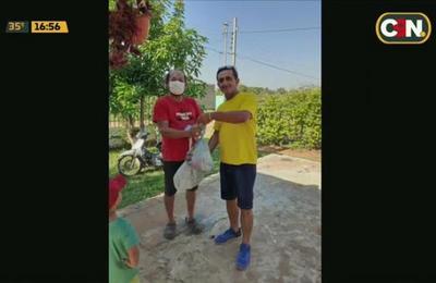 Vecinos juntan alimentos para repartir a familias carenciadas - C9N