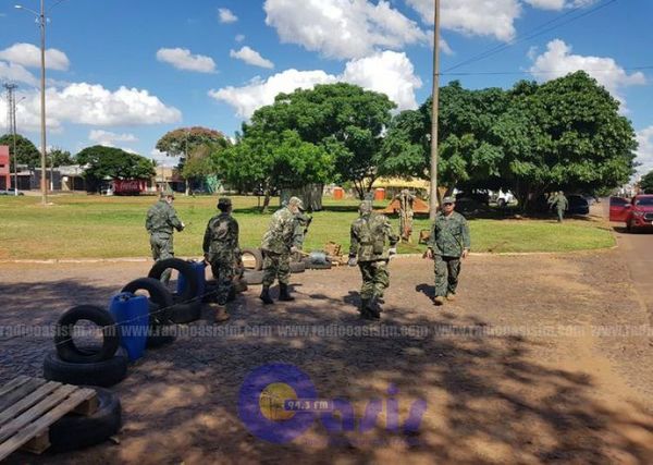 Militares cierran frontera en Pedro Juan con alambre de púas