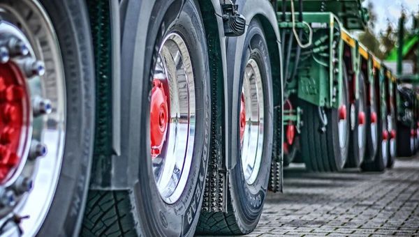 Camioneros dispuestos a fortalecer la logística de alimentos e insumos médicos