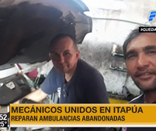 Mecánicos se unen para reparar ambulancias en Itapúa