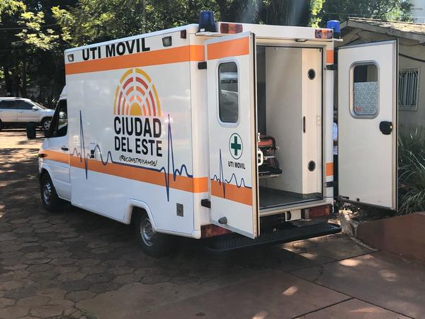 Municipalidad entrega ambulancia con UTI al Hospital Regional de CDE