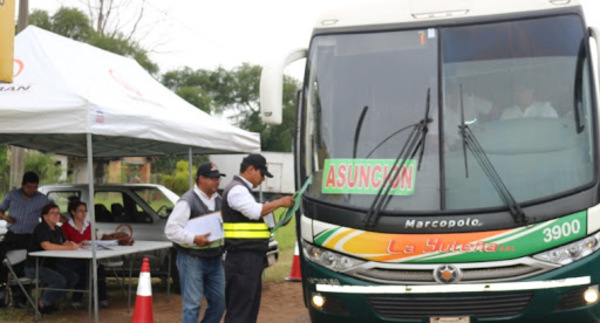 Coronavirus: Transportes de larga distancia se redujeron al mínimo