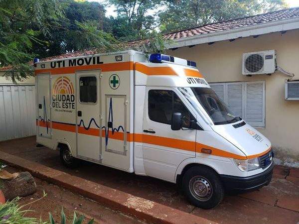 Prieto entregará ambulancia con UTI al Hospital Regional - ABC en el Este - ABC Color