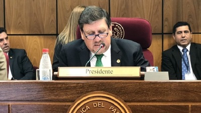 Ministro de Hacienda anuncia una línea de créditos rápidos con el BCP
