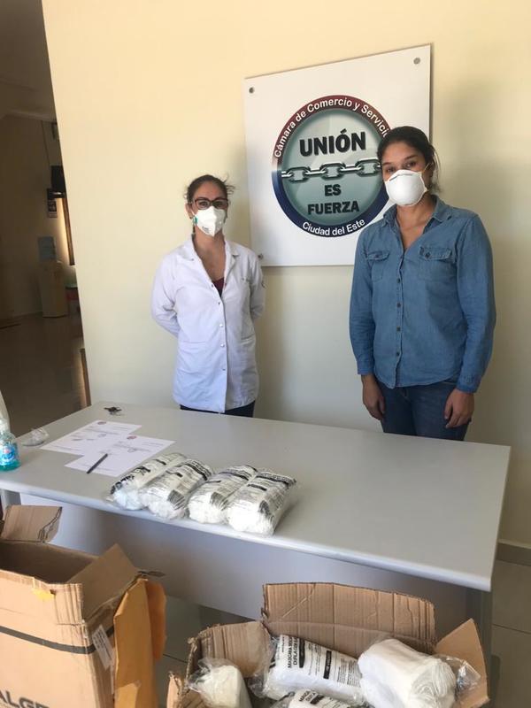 Comerciantes donan más de 6.500 tapabocas a médicos del Alto Paraná