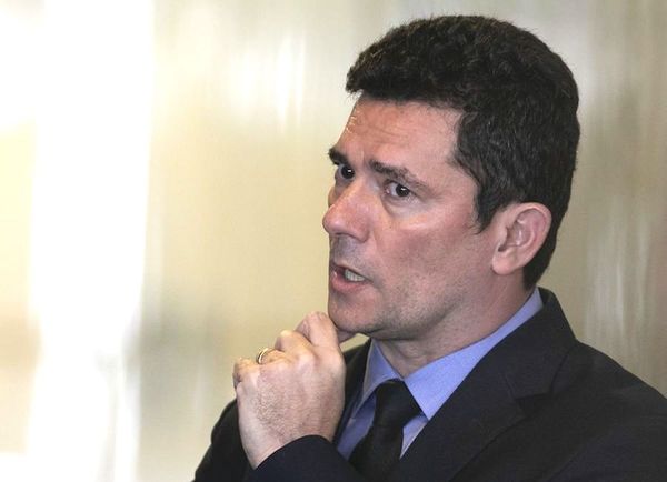 Moro posterga viaje a Paraguay por pandemia