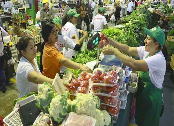 Productores temen “tener que tirar” frutas y verduras