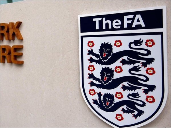 Federación Inglesa da por finalizada la temporada en el fútbol no profesional