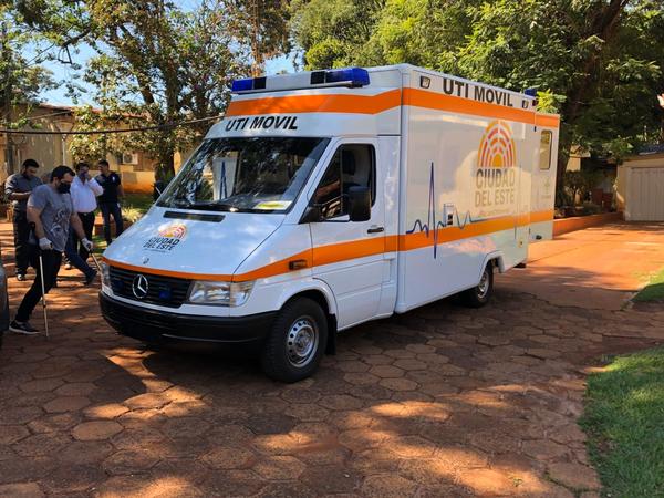 Hospital Regional suma una nueva ambulancia - Noticde.com