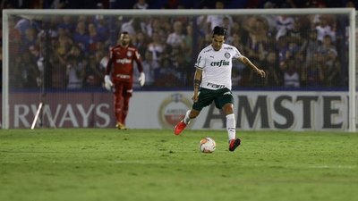 'Es una vergüenza el tema del Club General Díaz', dice Gustavo Gómez