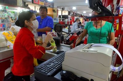 Ingreso de adultos mayores a supermercados es excepcional   - Nacionales - ABC Color