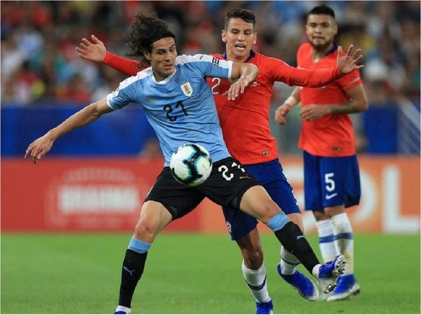 El Uruguay-Chile aplazado por COVID-19 lo juegan en redes contra la pandemia