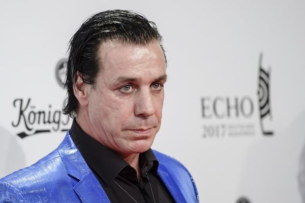 El cantante de Rammstein, en cuidados intensivos por coronavirus - Gente - ABC Color