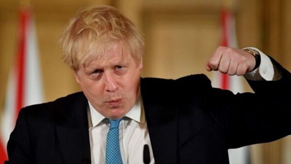 Boris Johnson seguirá al mando de su Gobierno desde su casa