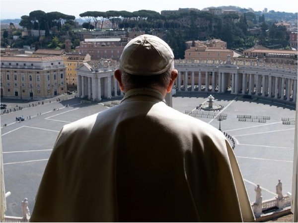 El Papa oficiará los ritos de Semana Santa sin fieles y dentro de San Pedro