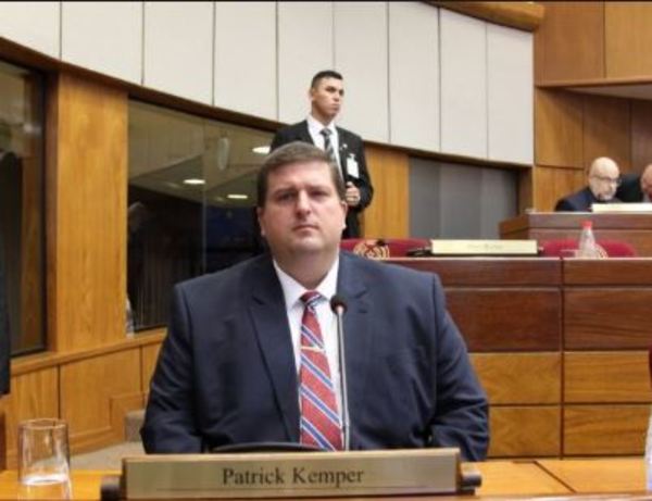 Kemper: "Yo no sé que legislador hoy se atrevería a decir no está dispuesto a aportar en esta causa nacional " » Ñanduti