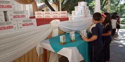 Gobernador dispone distribución de merienda y almuerzo escolar - Noticde.com