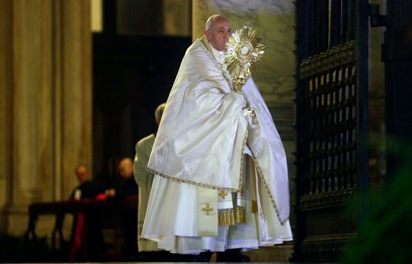 El mundo rezó con el Papa para que pare la pandemia