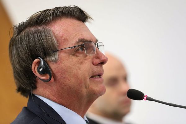 Bolsonaro promueve acciones contra medidas de cuarentena por coronavirus - Mundo - ABC Color