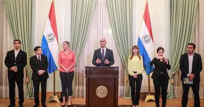 Levantan restricción horaria completa, pero cuarentena se mantiene