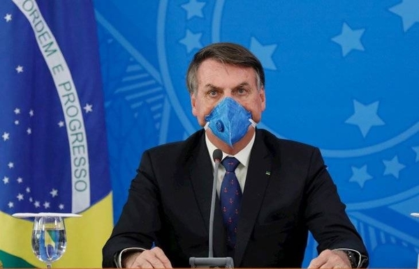 HOY / "Brasil no puede parar y solo pensar en el coronavirus", dice Bolsonaro y pide volver a trabajar