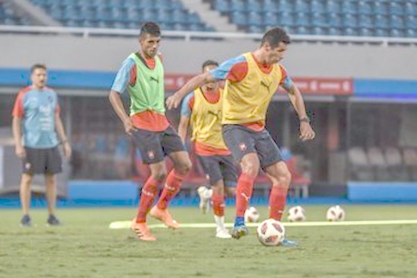 Topo parece decirle adiós a la Albirroja | Crónica