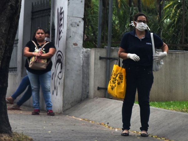 Suben a 56 casos de Covid-19 y el subregistro llegaría a 560