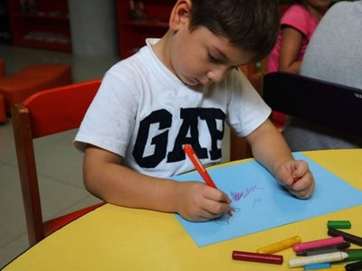 Clases siguen suspendidas   y MEC  insta   a  privados a reducir cuotas