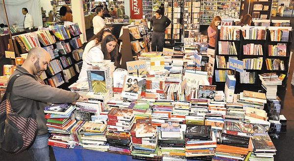 Postergan la Feria Internacional del Libro - Artes y Espectáculos - ABC Color