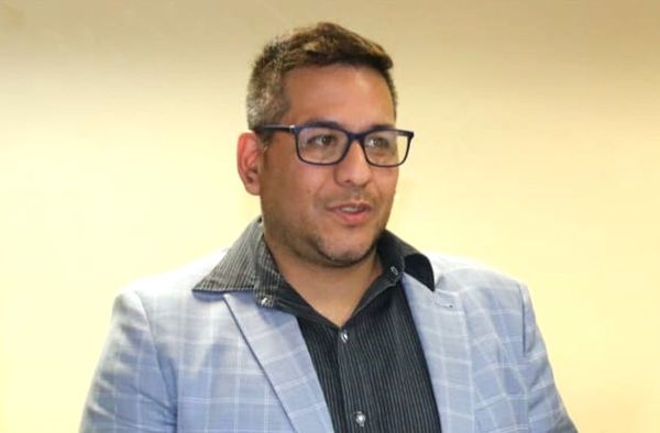 Admiten amparo presentado por Godoy
