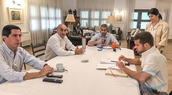 Ejecutivo decreta extensión de aislamiento total hasta el 12 de abril