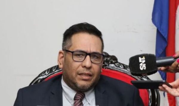 Presentan amparo contra pago de cuotas en colegios privados