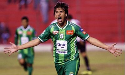 Pablo Zeballos demanda a su ex club por impago