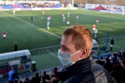 El fútbol y la vida siguen casi con normalidad en Bielorrusia - Fútbol - ABC Color