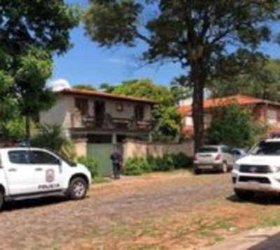 Mujer es hallada sin vida en un inquilanato de Asunción - Paraguay.com