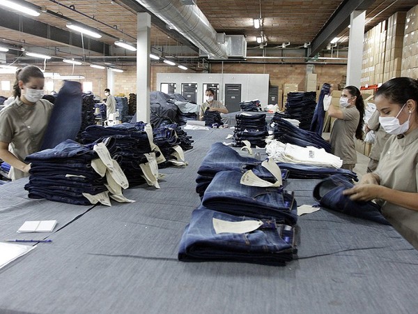 Gremio de la industria textil emite observaciones sobre ley de emergencia