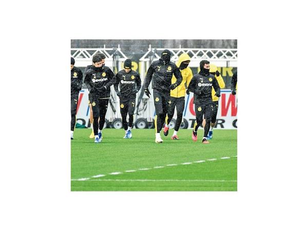 Borussia retorna a los entrenamientos