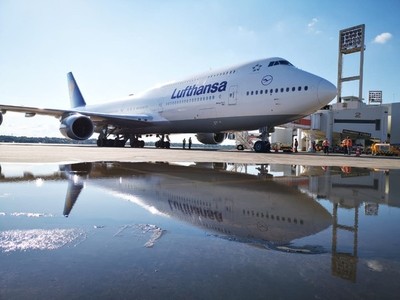 Vuelo humanitario partirá hoy a Alemania con 300 pasajeros