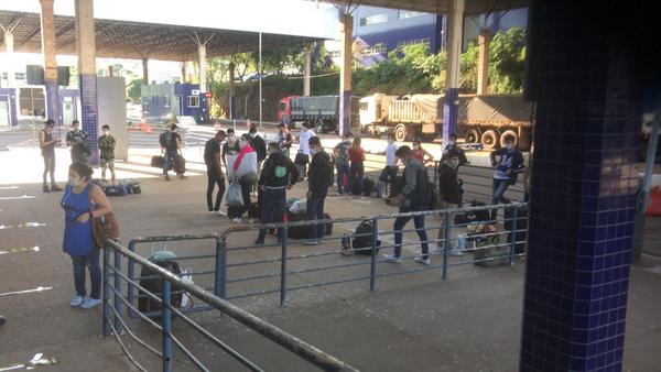Siguen llegando PARAGUAYOS desde San Paulo, epicentro del CORONAVIRUS en Sudamérica
