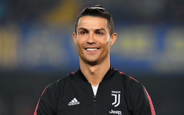 Cristiano Ronaldo acepta rebaja de casi 4 millones de dólares en su salario