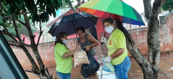 Trabajadoras domésticas celebran su día pidiendo reivindicación - Nacionales - ABC Color