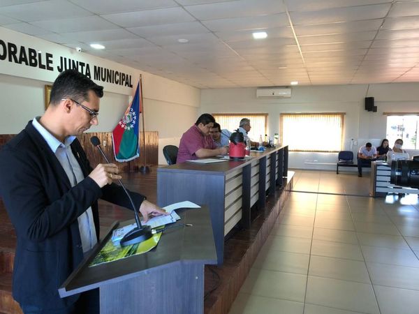 Comerciantes formalizaron pedido de descuentos en impuestos ante la Junta Municipal