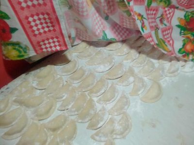 Niña rompió su alcancía para hacer empanadas y repartir