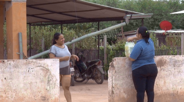 Entregan kits de víveres a familias vulnerables del distrito de Loma Plata