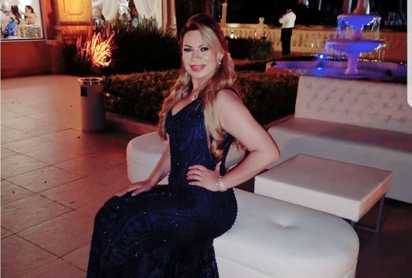 Esposa de gobernador figura como funcionaria del TSJE pero pasa más tiempo modelando | Radio Regional 660 AM