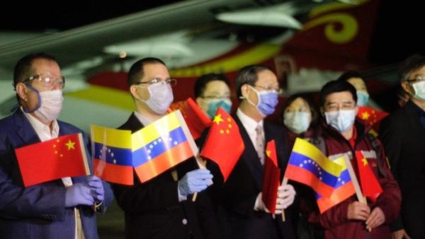 Misión médica china llega a Venezuela para luchar contra Covid-19
