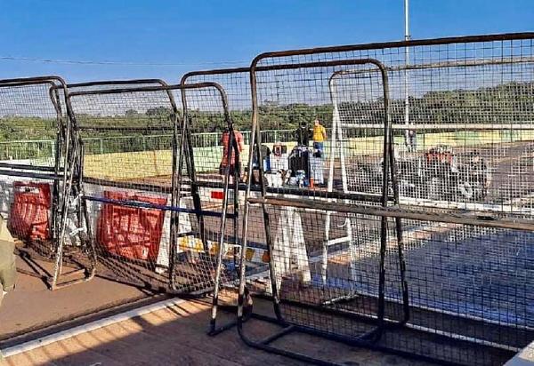 Argentinos FORZADOS a vivir en el PUENTE de la FRATERNIDAD