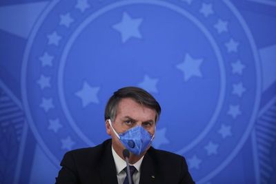 Izquierda brasileña pide renuncia de Bolsonaro por gestión ante el coronavirus