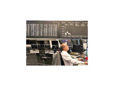 Bolsas del mundo cierran con subidas y el petróleo cae