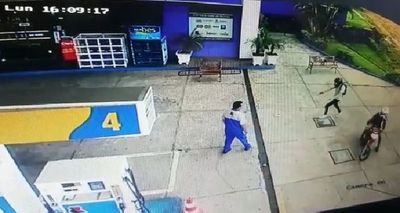 Asalto a surtidor deja un playero herido - Nacionales - ABC Color